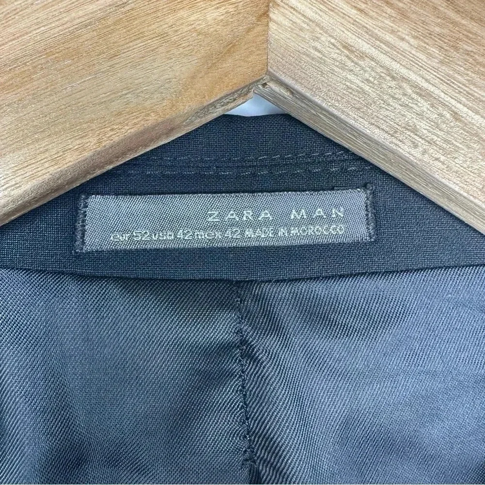 ZARA Man Black Wool Blend Two Button Blazer Size 42